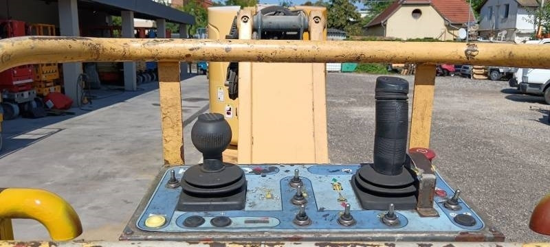 Nacelle articulée Haulotte HA12CJ+ - 11,7 m, electric: photos 12