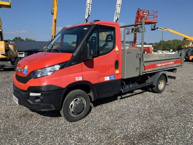 Iveco 35C13 - Tipper - Camion benne: photos 3 Iveco 35C13 - Tipper - Camion benne: photos 3