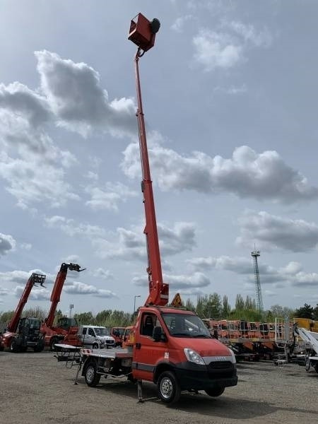 Camion avec nacelle Iveco Daily GSR E179T - 17,1m - 200 kg: photos 11