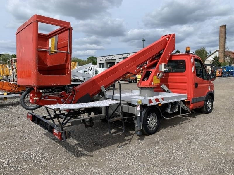 Camion avec nacelle Iveco Daily GSR E179T - 17,1m - 200 kg: photos 6