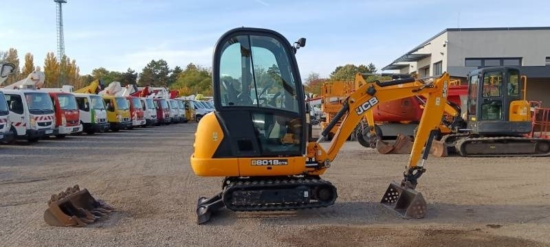 JCB 8018 - with 3 bucket - Mini pelle: photos 4 JCB 8018 - with 3 bucket - Mini pelle: photos 4