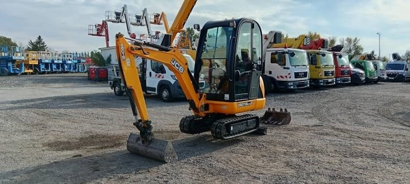 JCB 8018 - with 3 bucket - Mini pelle: photos 2 JCB 8018 - with 3 bucket - Mini pelle: photos 2