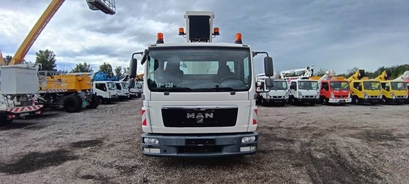 MAN TGL 7.150 Ruthmann T330 - 33m - 320 kg  - Camion avec nacelle: photos 3 MAN TGL 7.150 Ruthmann T330 - 33m - 320 kg  - Camion avec nacelle: photos 3