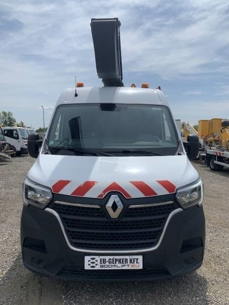Renault Master Klubb KL32 - 12,5 m, 120 kg - Camion avec nacelle: photos 3 Renault Master Klubb KL32 - 12,5 m, 120 kg - Camion avec nacelle: photos 3
