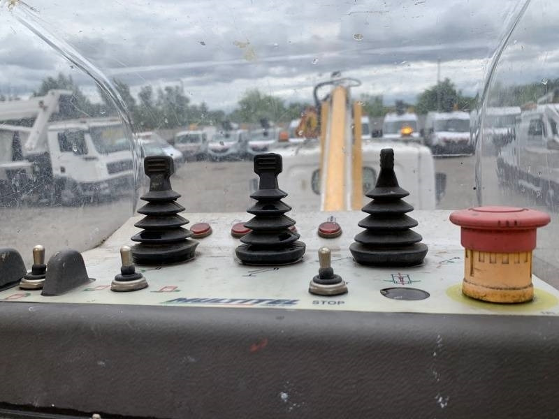 Renault Maxity Multitel 160 ALU DS - 16m  en crédit-bail Renault Maxity Multitel 160 ALU DS - 16m: photos 13