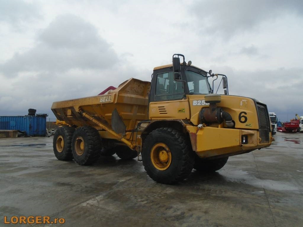 Bell B 25 D - Tombereau articulé: photos 4 Bell B 25 D - Tombereau articulé: photos 4