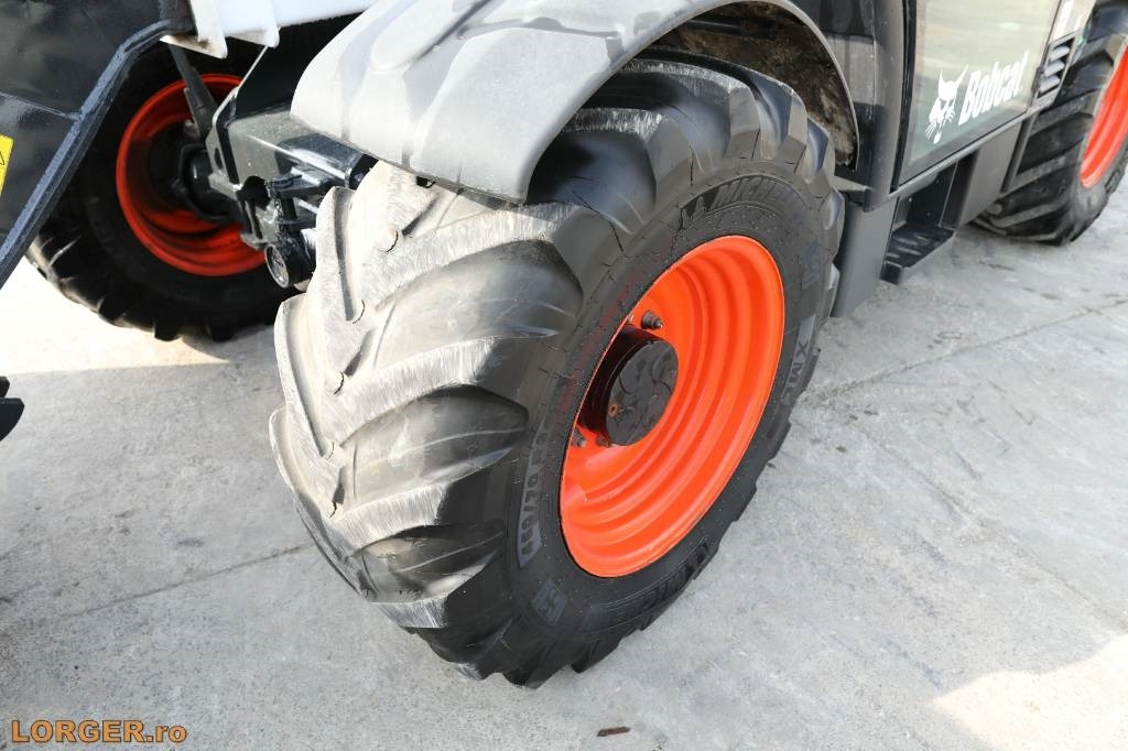 Chariot télescopique Bobcat TL38.70HF: photos 7