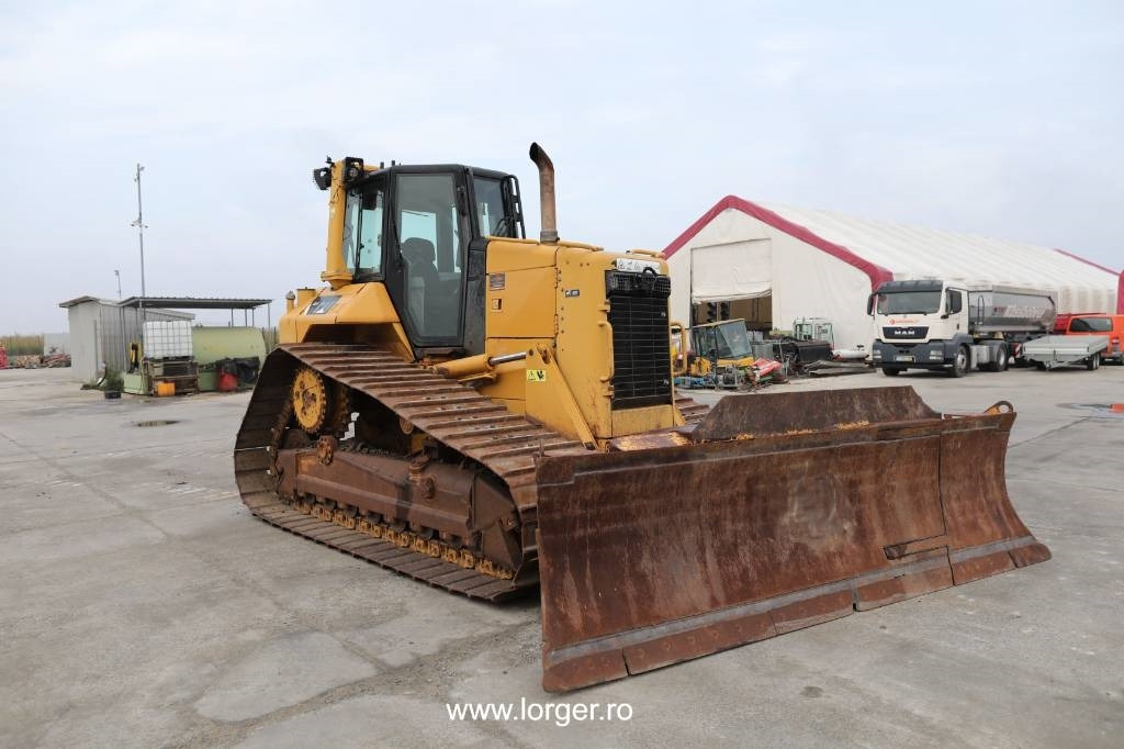 CAT D 6 N - Bulldozer: photos 2 CAT D 6 N - Bulldozer: photos 2