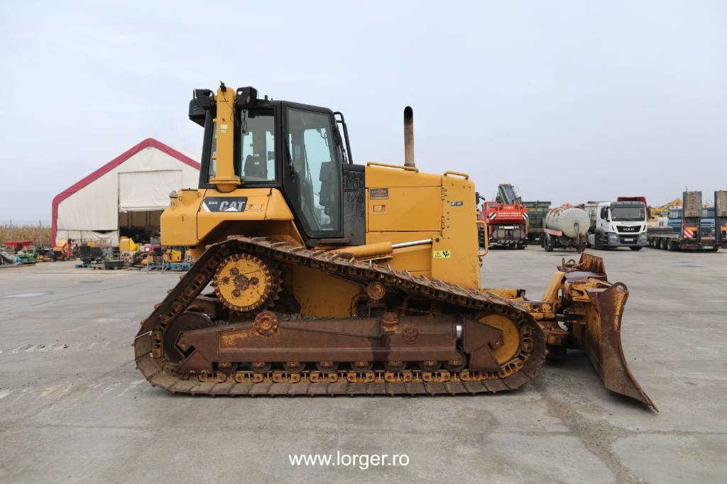 CAT D 6 N - Bulldozer: photos 1 CAT D 6 N - Bulldozer: photos 1