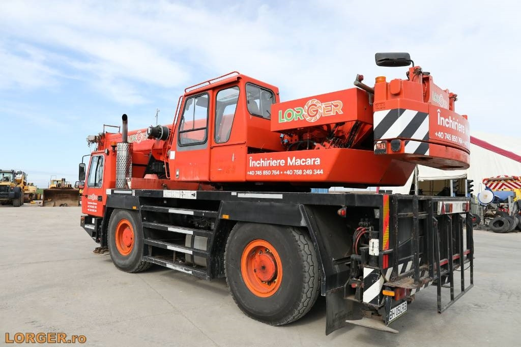 Grove GMK 2035 - Grue tout-terrain: photos 2 Grove GMK 2035 - Grue tout-terrain: photos 2