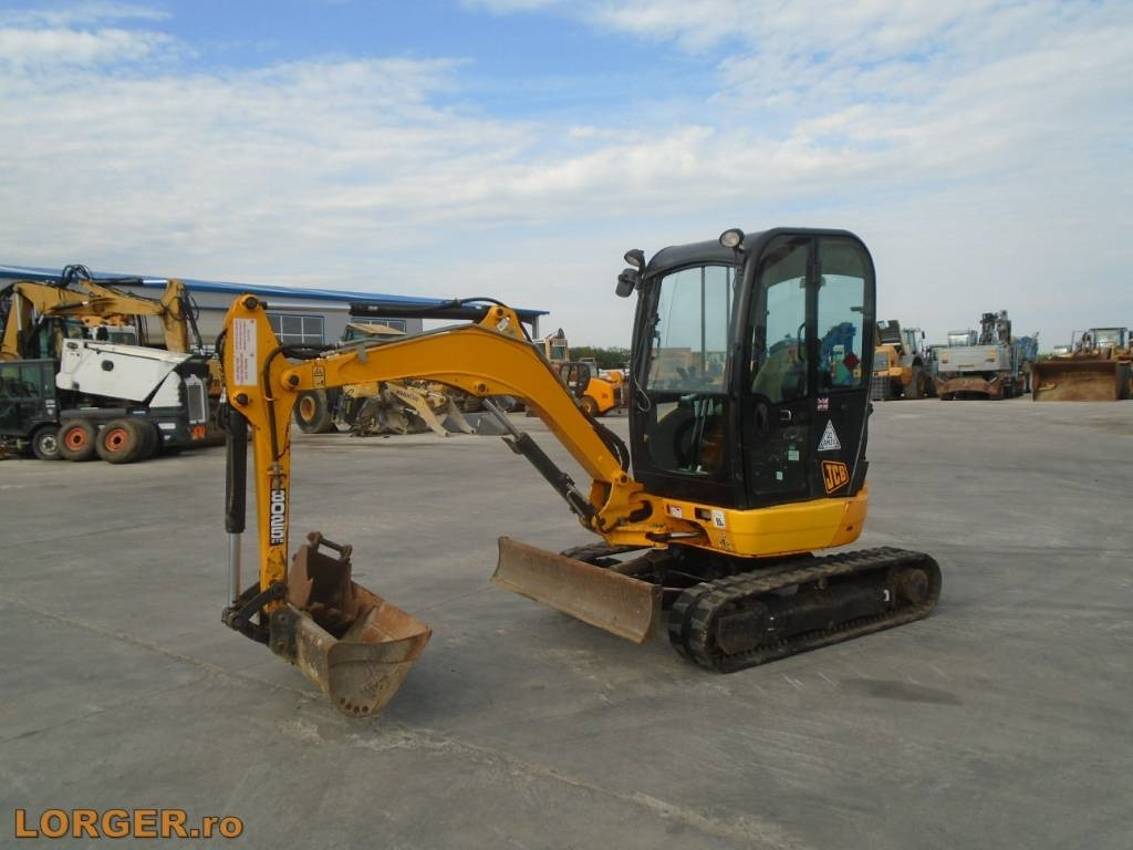JCB 8025 ZTS - Mini pelle: photos 1 JCB 8025 ZTS - Mini pelle: photos 1