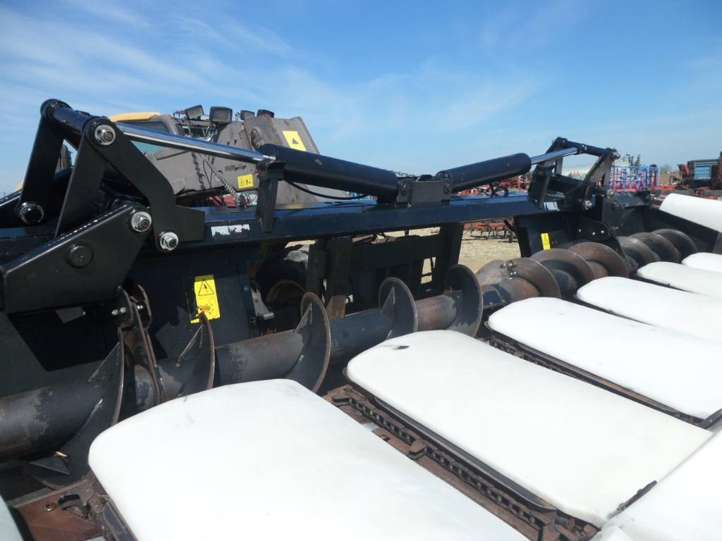 Oros Linamar SF 4+2x2 +QSA - Accessoire de matériels de récolte: photos 4 Oros Linamar SF 4+2x2 +QSA - Accessoire de matériels de récolte: photos 4