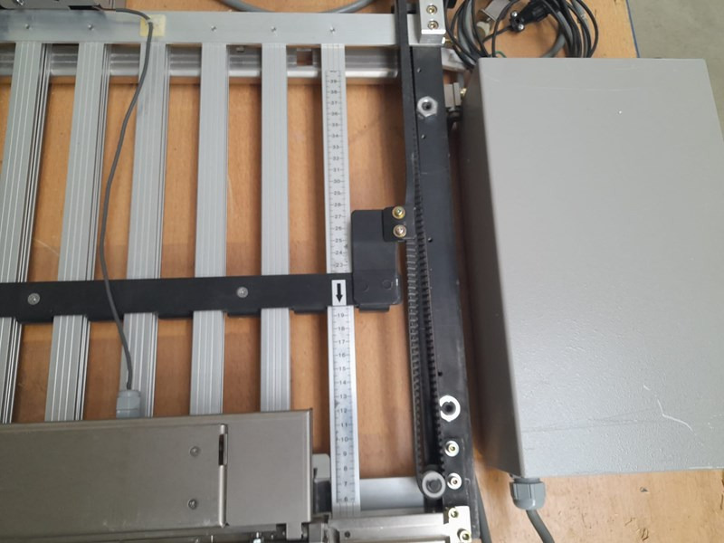 Horizon GFB-74 - Plieuse de bureau: photos 4 Horizon GFB-74 - Plieuse de bureau: photos 4