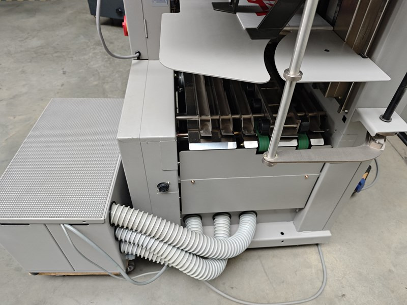 Horizon VAC-60Ha | 2006 - Machine d'impression: photos 4 Horizon VAC-60Ha | 2006 - Machine d'impression: photos 4