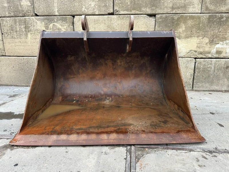 Verachtert 2m3 wide bucket - brede bak - Godet pour Engins de chantier: photos 2 Verachtert 2m3 wide bucket - brede bak - Godet pour Engins de chantier: photos 2
