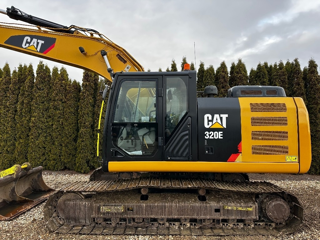 CAT 320 EL - Pelle sur chenille: photos 3 CAT 320 EL - Pelle sur chenille: photos 3