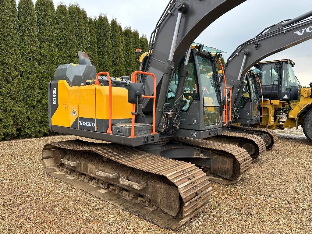 Volvo EC 140 EL - Pelle sur chenille: photos 5 Volvo EC 140 EL - Pelle sur chenille: photos 5