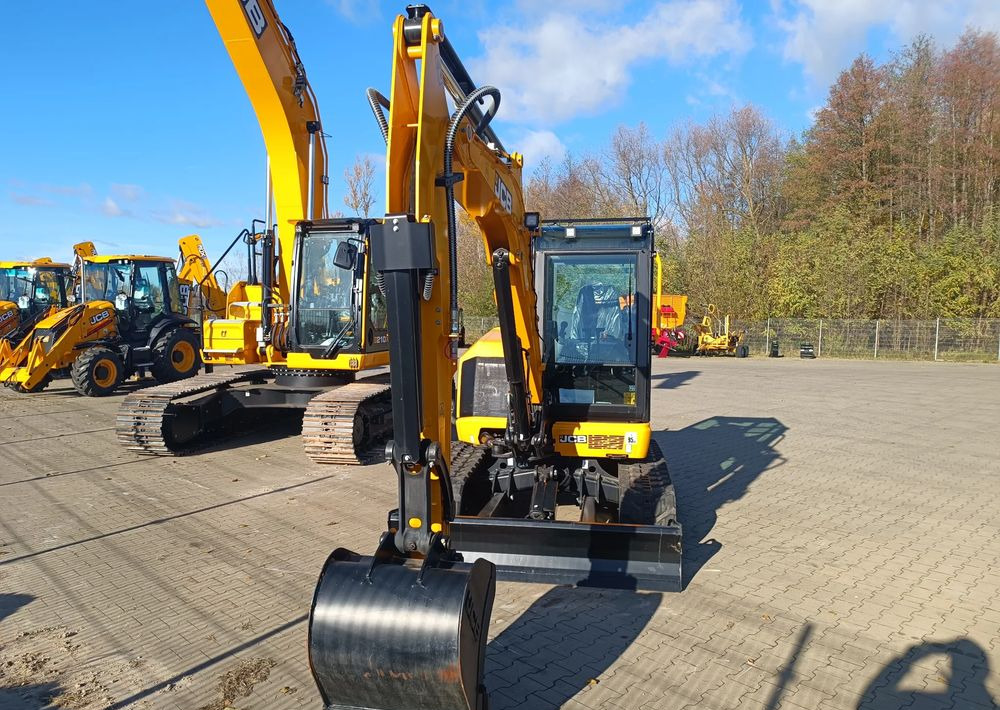 Pelle sur chenille neuf JCB 60C-2: photos 6