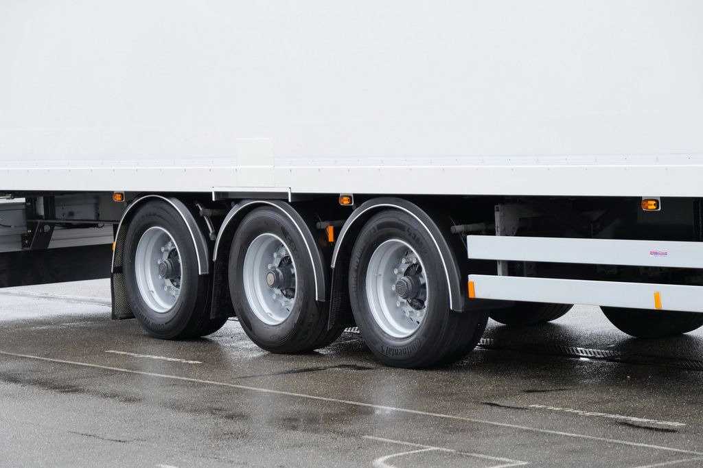 EKERI T3-A / SEITLICHE TÜREN /FALTWAND EDSCHA ! EKERI T3-A / SEITLICHE TÜREN /FALTWAND EDSCHA ! - Semi-remorque fourgon: photos 3 EKERI T3-A / SEITLICHE TÜREN /FALTWAND EDSCHA ! EKERI T3-A / SEITLICHE TÜREN /FALTWAND EDSCHA ! - Semi-remorque fourgon: photos 3