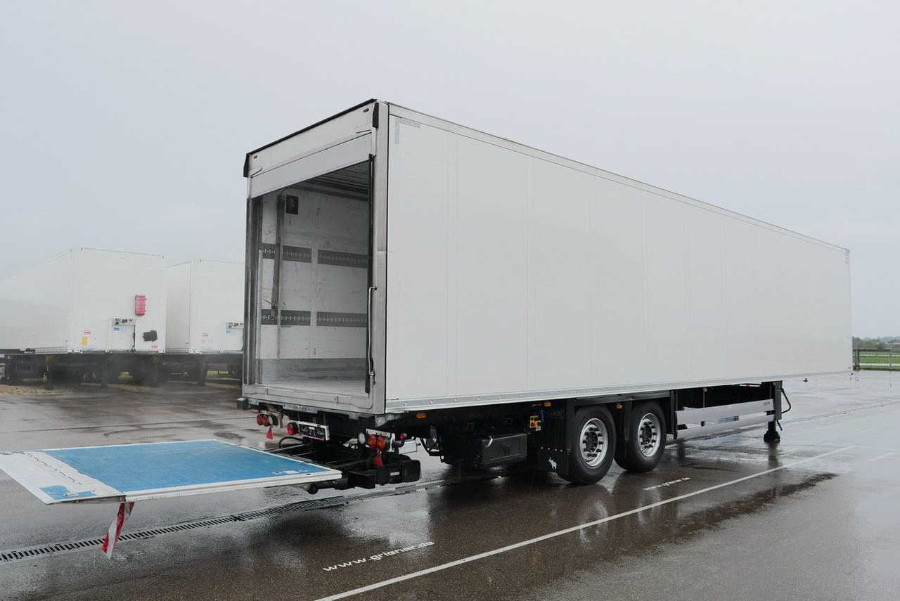 Semi-remorque frigorifique Schmitz Cargobull SKO 18 /LBW BÄR 2500 kg / CARRIER 1550 / LIFT: photos 18