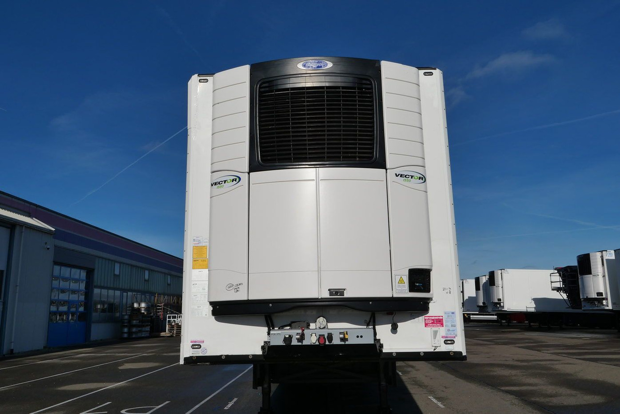 Schmitz Cargobull SKO 18 /LBW BÄR 2500 kg / CARRIER 1550 / ROLLTOR - Semi-remorque frigorifique: photos 5 Schmitz Cargobull SKO 18 /LBW BÄR 2500 kg / CARRIER 1550 / ROLLTOR - Semi-remorque frigorifique: photos 5