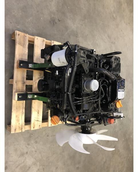 Yanmar Motor 3TNV88 - Moteur pour Engins de chantier: photos 2 Yanmar Motor 3TNV88 - Moteur pour Engins de chantier: photos 2