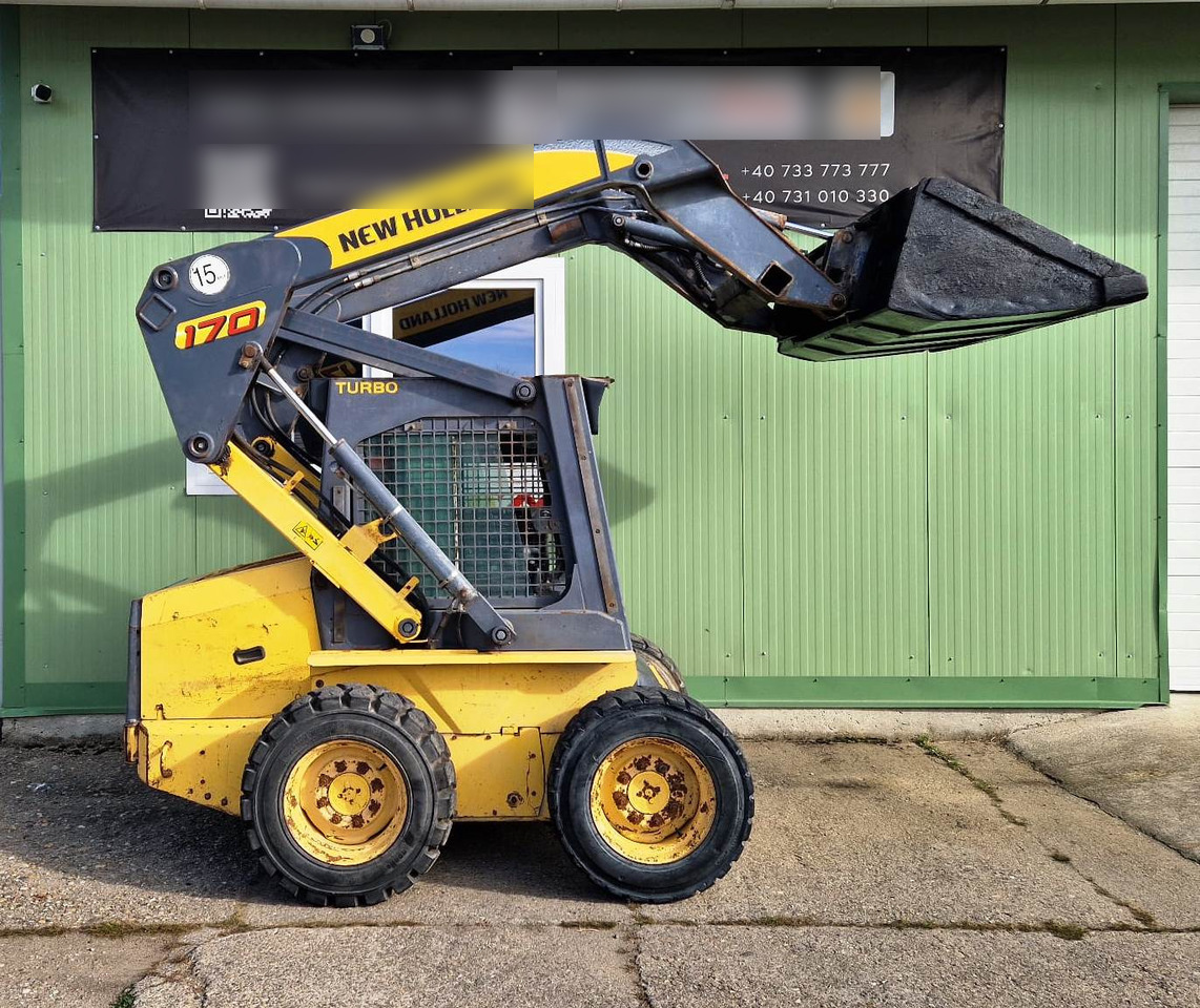 NEW HOLLAND S170 - Mini chargeuse: photos 5 NEW HOLLAND S170 - Mini chargeuse: photos 5