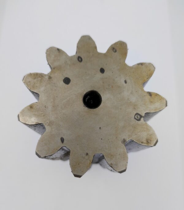 010600A Wałek silnika obrotu Yanmar SV26 - Moteur de rotation pour Engins de chantier: photos 3 010600A Wałek silnika obrotu Yanmar SV26 - Moteur de rotation pour Engins de chantier: photos 3