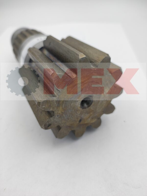 010800A Wałek silnika obrotu Kubota U25-3 - Moteur de rotation pour Engins de chantier: photos 2 010800A Wałek silnika obrotu Kubota U25-3 - Moteur de rotation pour Engins de chantier: photos 2