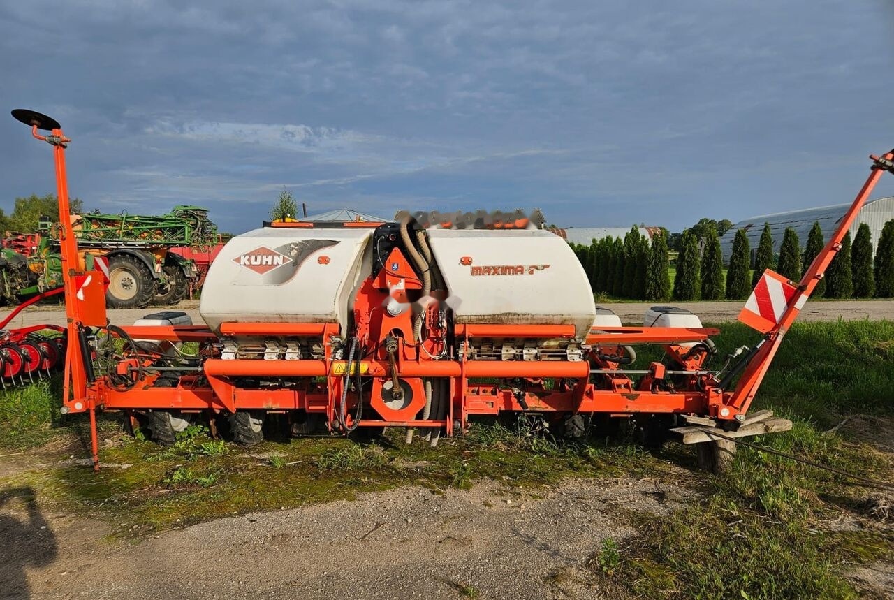 Kuhn Maxima 2M - Semoir monograine: photos 1 Kuhn Maxima 2M - Semoir monograine: photos 1