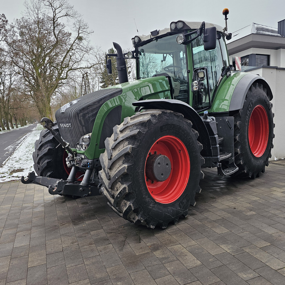 Fendt 924 SCR Profi Plus - Tracteur agricole: photos 1 Fendt 924 SCR Profi Plus - Tracteur agricole: photos 1
