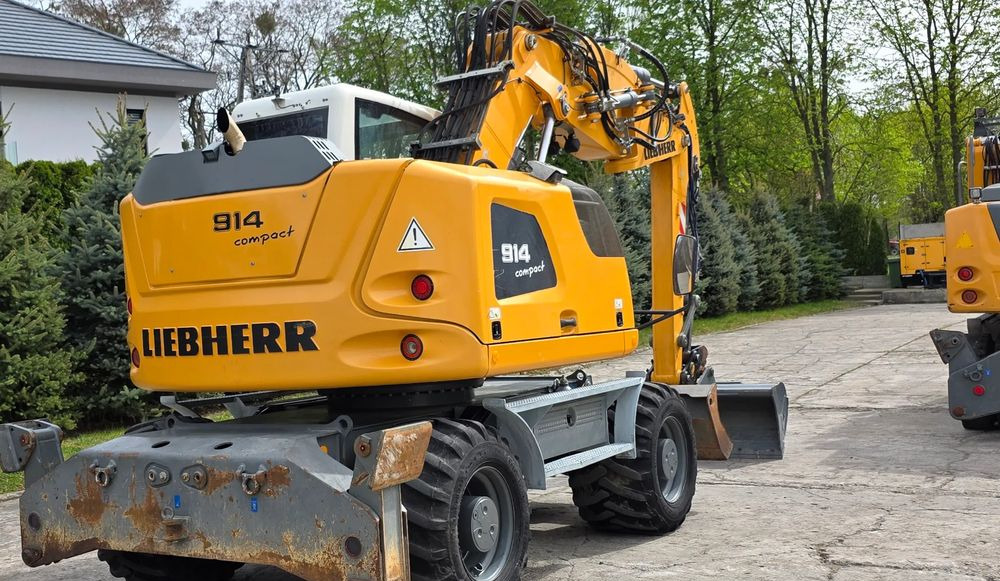 Liebherr A 914 COMPACT - Pelle sur pneus: photos 5 Liebherr A 914 COMPACT - Pelle sur pneus: photos 5