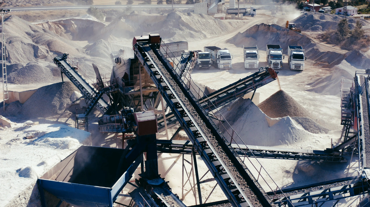 Crushing and Screening Plant | Ready in Stock - Concasseur: photos 3 Crushing and Screening Plant | Ready in Stock - Concasseur: photos 3