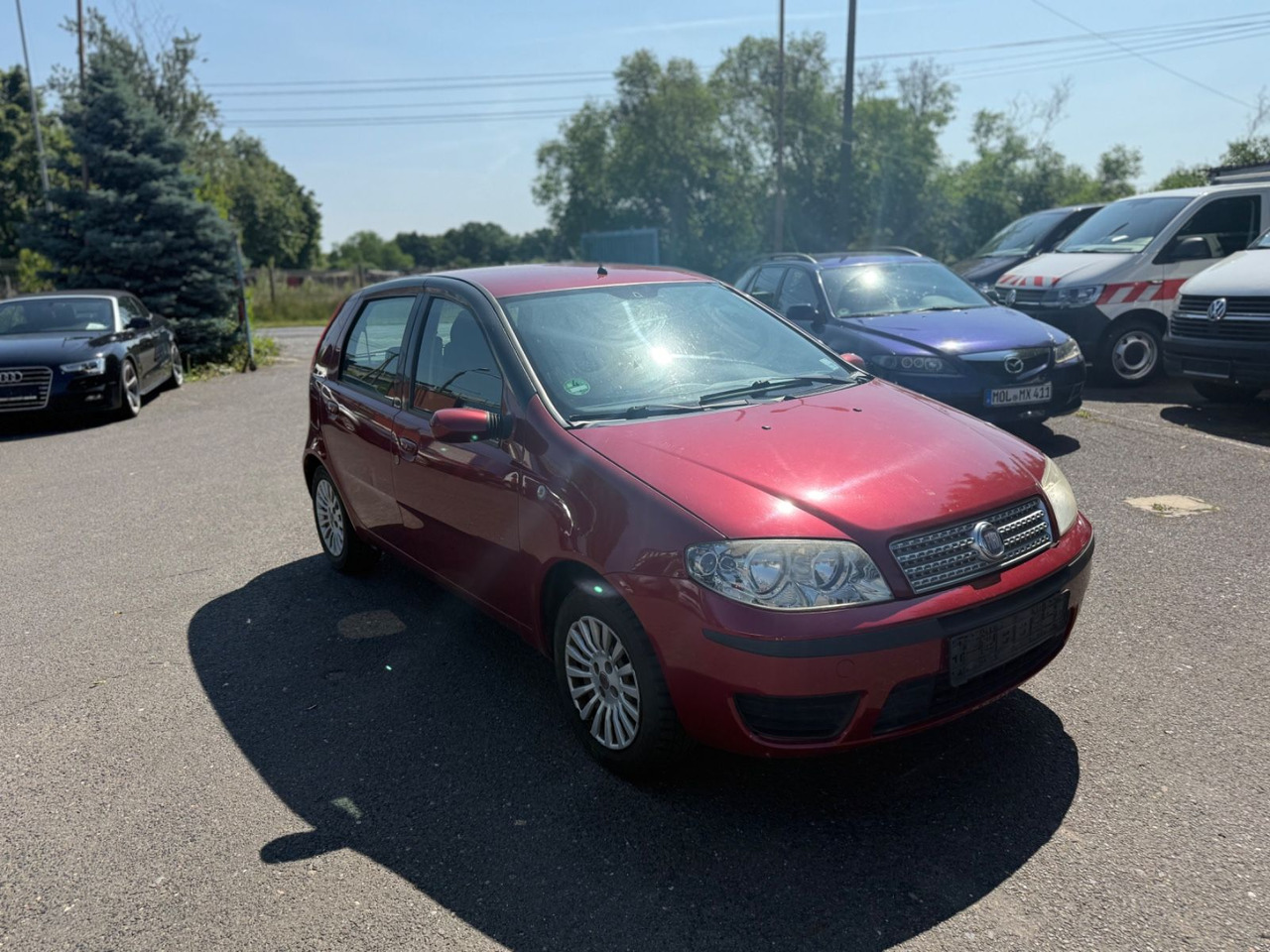 Fiat Punto Aktueller HU - Berline: photos 2 Fiat Punto Aktueller HU - Berline: photos 2