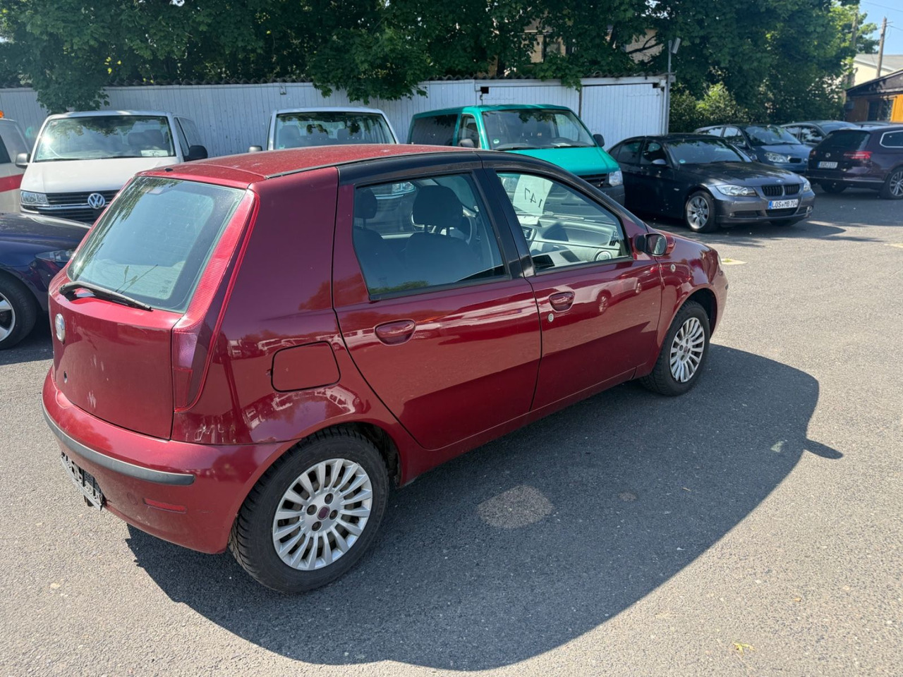 Fiat Punto Aktueller HU - Berline: photos 4 Fiat Punto Aktueller HU - Berline: photos 4