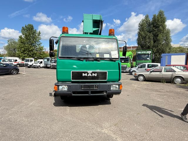 MAN 8.163 Hubarbeitsbühne - Camion avec nacelle: photos 2 MAN 8.163 Hubarbeitsbühne - Camion avec nacelle: photos 2