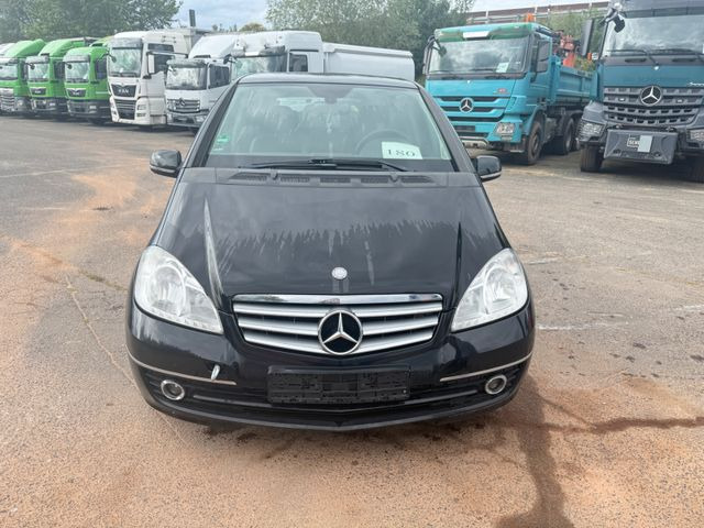 Mercedes-Benz A 180 A -Klasse A 180 CDI - Voiture: photos 1 Mercedes-Benz A 180 A -Klasse A 180 CDI - Voiture: photos 1