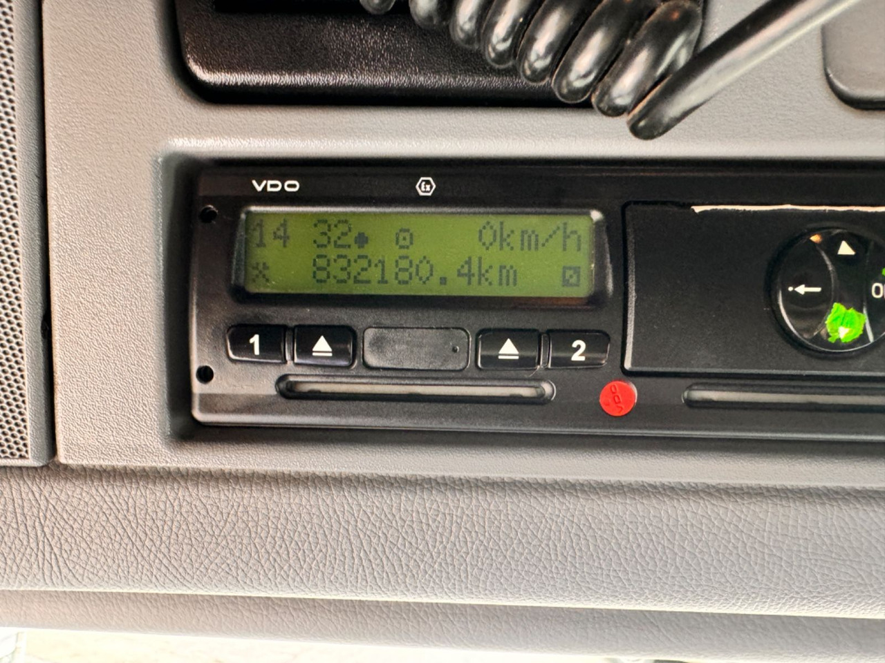 Camion citerne Mercedes-Benz Actros 2541 Tankwagen: photos 14 Camion citerne Mercedes-Benz Actros 2541 Tankwagen: photos 14