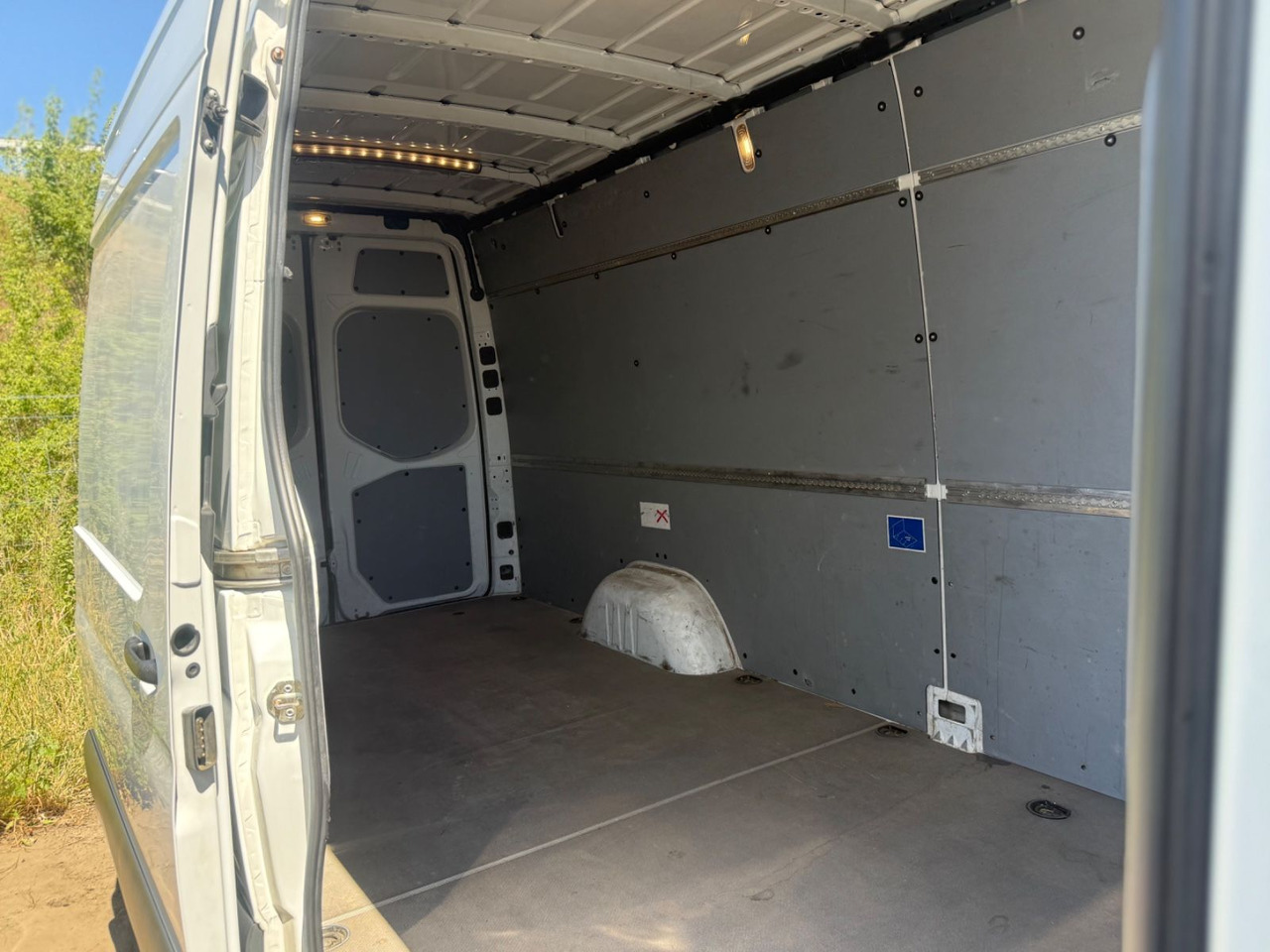 Fourgon utilitaire Mercedes-Benz Sprinter III Kasten 316 CDI RWD: photos 15