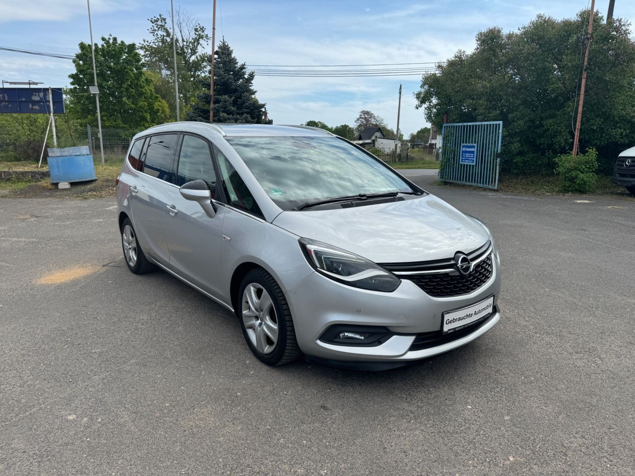 Opel Zafira Tourer - Transport de personnes: photos 2 Opel Zafira Tourer - Transport de personnes: photos 2