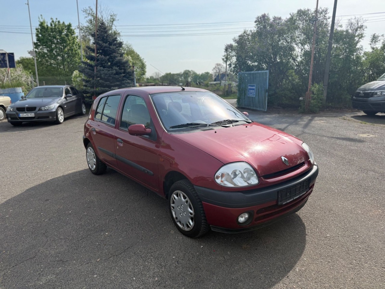 Renault Clio Basis 1.2 HU - Berline: photos 2 Renault Clio Basis 1.2 HU - Berline: photos 2