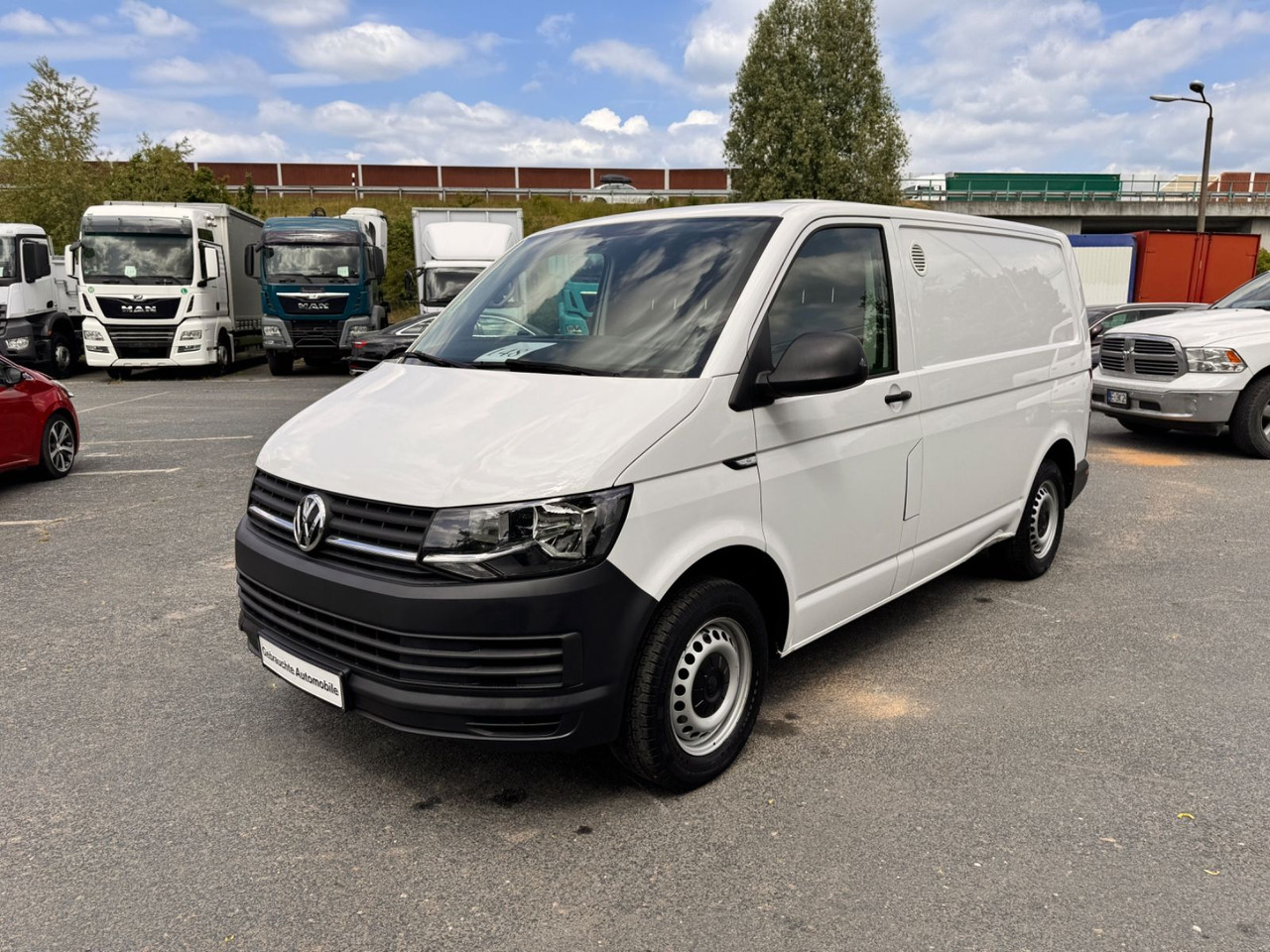 Volkswagen T6 Transporter 2.0 TDI 49 tkm - Fourgonnette: photos 3 Volkswagen T6 Transporter 2.0 TDI 49 tkm - Fourgonnette: photos 3