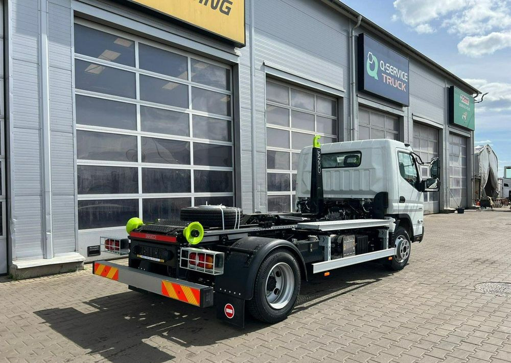 Mitsubishi Fuso - Camion ampliroll: photos 4 Mitsubishi Fuso - Camion ampliroll: photos 4