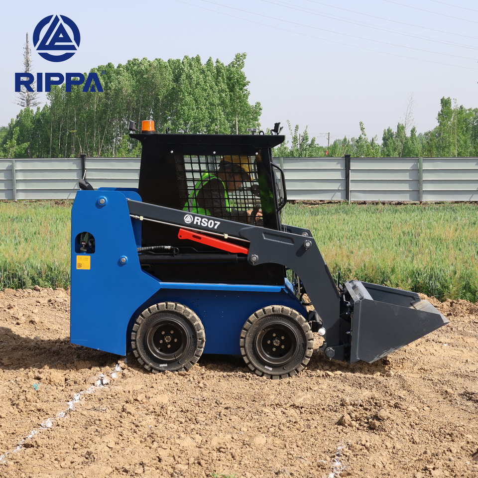 Rippa RS07 Compact Loader | 24.4hp Kubota Power | High Flow Dual Pump | Comfortable A/C Cabin - Mini chargeuse: photos 4 Rippa RS07 Compact Loader | 24.4hp Kubota Power | High Flow Dual Pump | Comfortable A/C Cabin - Mini chargeuse: photos 4