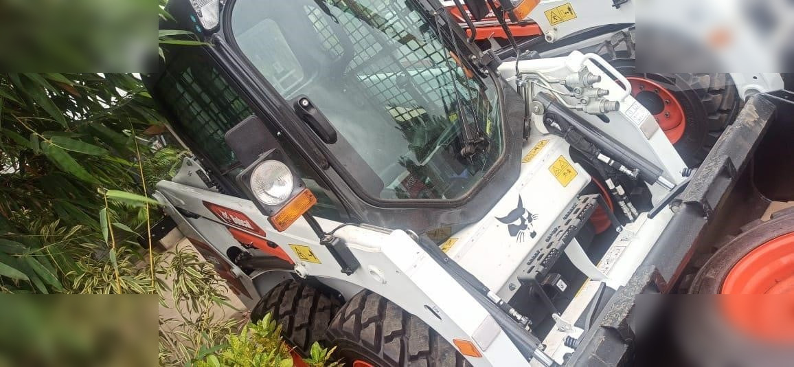 BOBCAT S450 - Mini chargeuse: photos 2 BOBCAT S450 - Mini chargeuse: photos 2