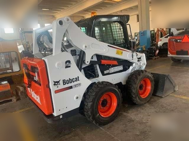 BOBCAT S570 - Mini chargeuse: photos 3 BOBCAT S570 - Mini chargeuse: photos 3