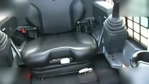 Mini chargeuse neuf BOBCAT S590: photos 6