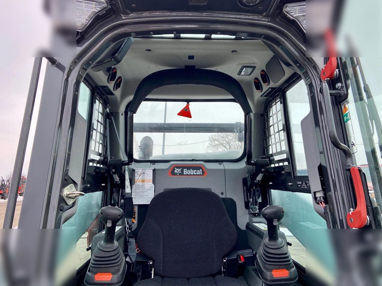 Mini chargeuse neuf BOBCAT S590: photos 7