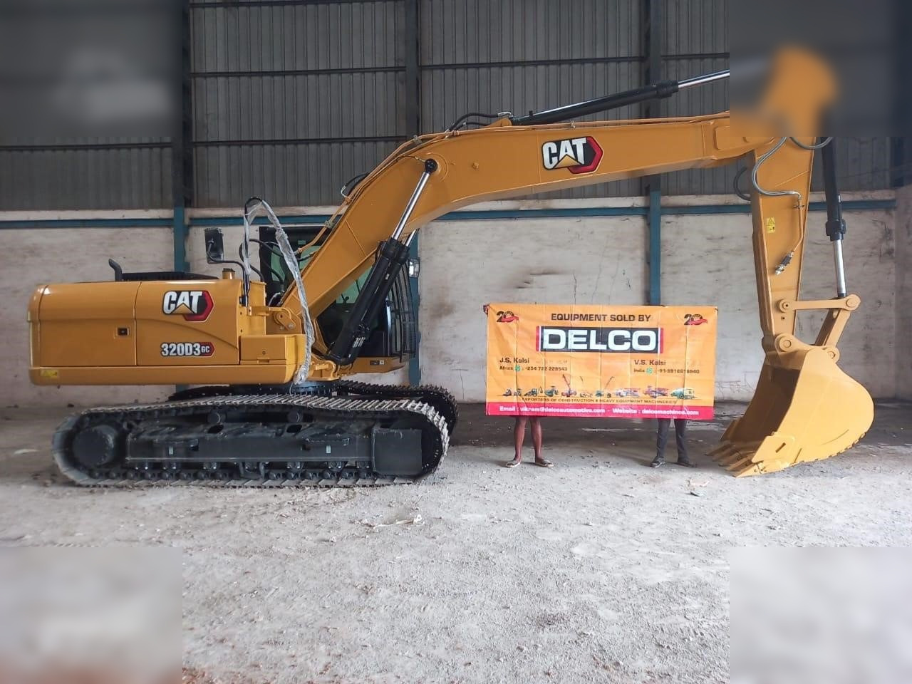 CATERPILLAR 320D3GC - Pelle sur chenille: photos 1 CATERPILLAR 320D3GC - Pelle sur chenille: photos 1