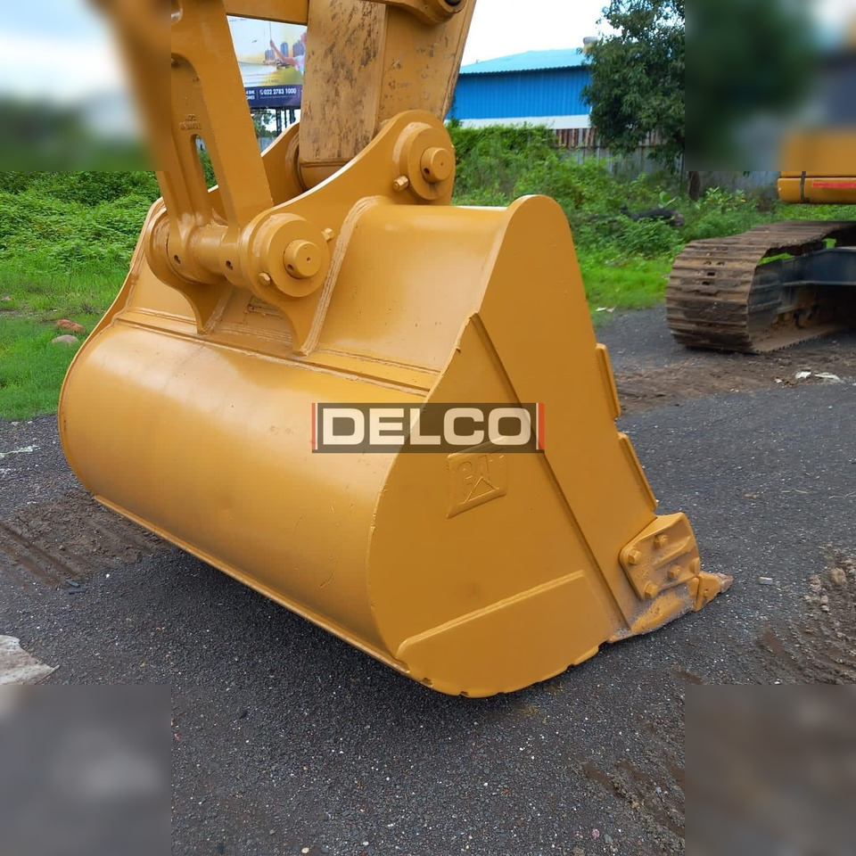 Pelle sur chenille neuf CATERPILLAR 323D3: photos 20